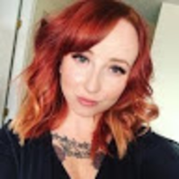 Meet your Posher, Elizabeth - Picture 1 of 1